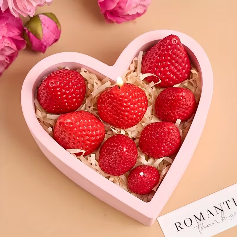 Strawberry Silicone Candle Mol - огляд і ціна Soap Making Silicone Molds