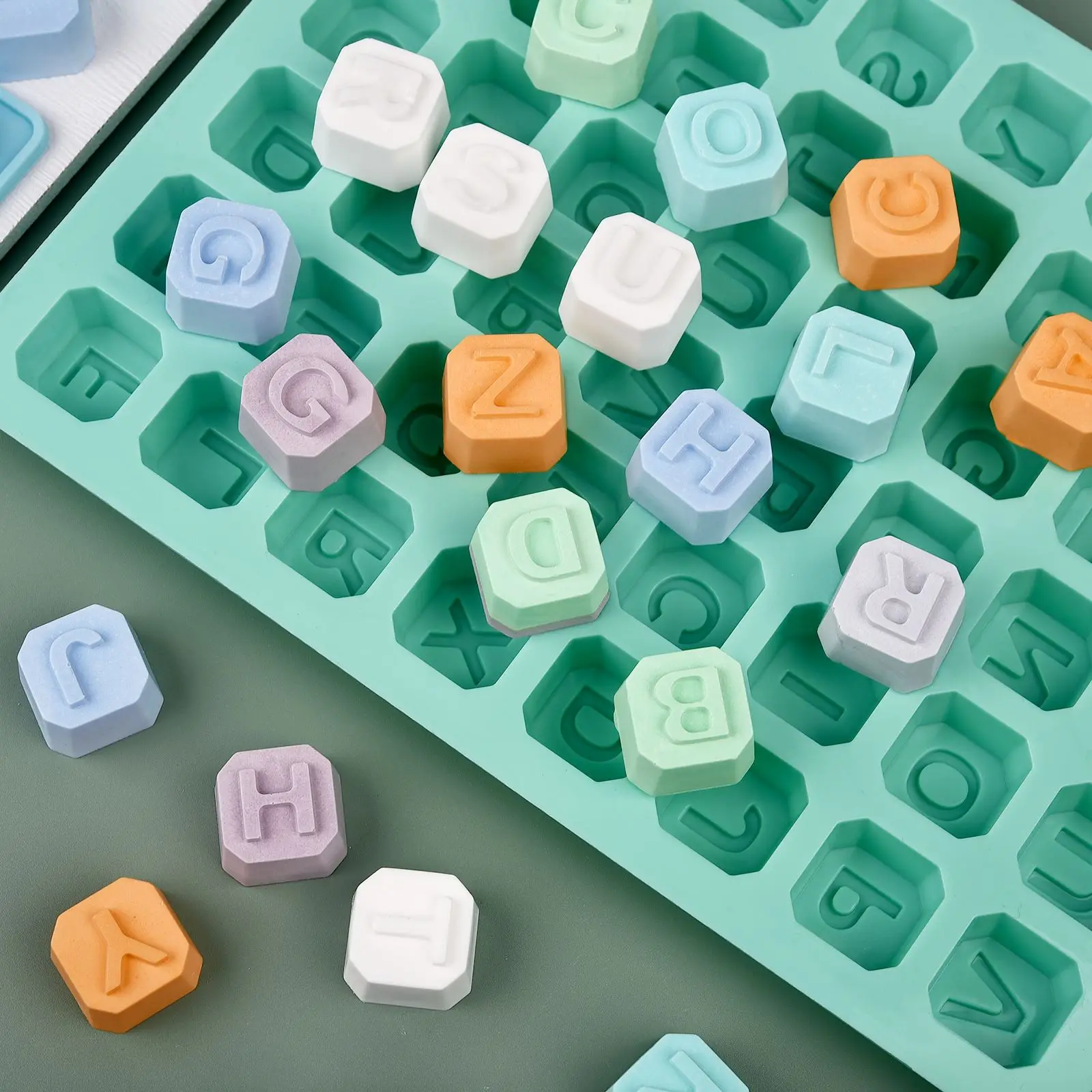 48 Letter Enghish Alphabet let - огляд і ціна Soap Making Silicone Molds