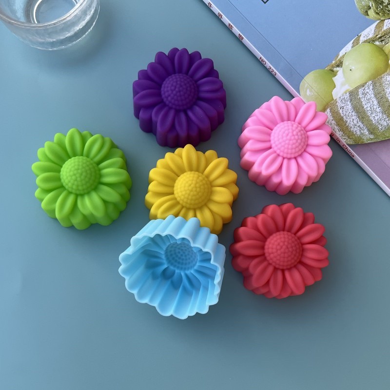 6 Pcs Set Non-Stick Flower Des - огляд і ціна Soap Making Silicone Molds
