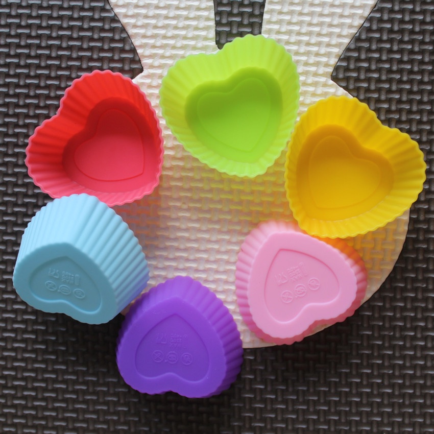 6 Pcs Set Non-Stick Flower Des - огляд і ціна Soap Making Silicone Molds