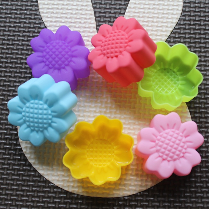 6 Pcs Set Non-Stick Flower Des - огляд і ціна Soap Making Silicone Molds